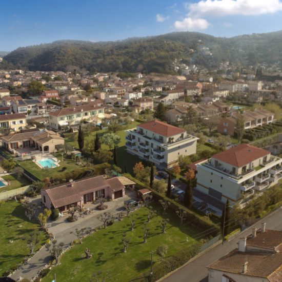 SPIRIT_PEGOMAS_Aerien_modif-1-scaled-800x700